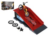 Skatepark - kolo prstov roubovac s rampou plast 10cm s doplky 3 barvy v krabici 28x18x11cm