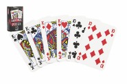 Poker spoločenská hra karty v papierovej krabičke